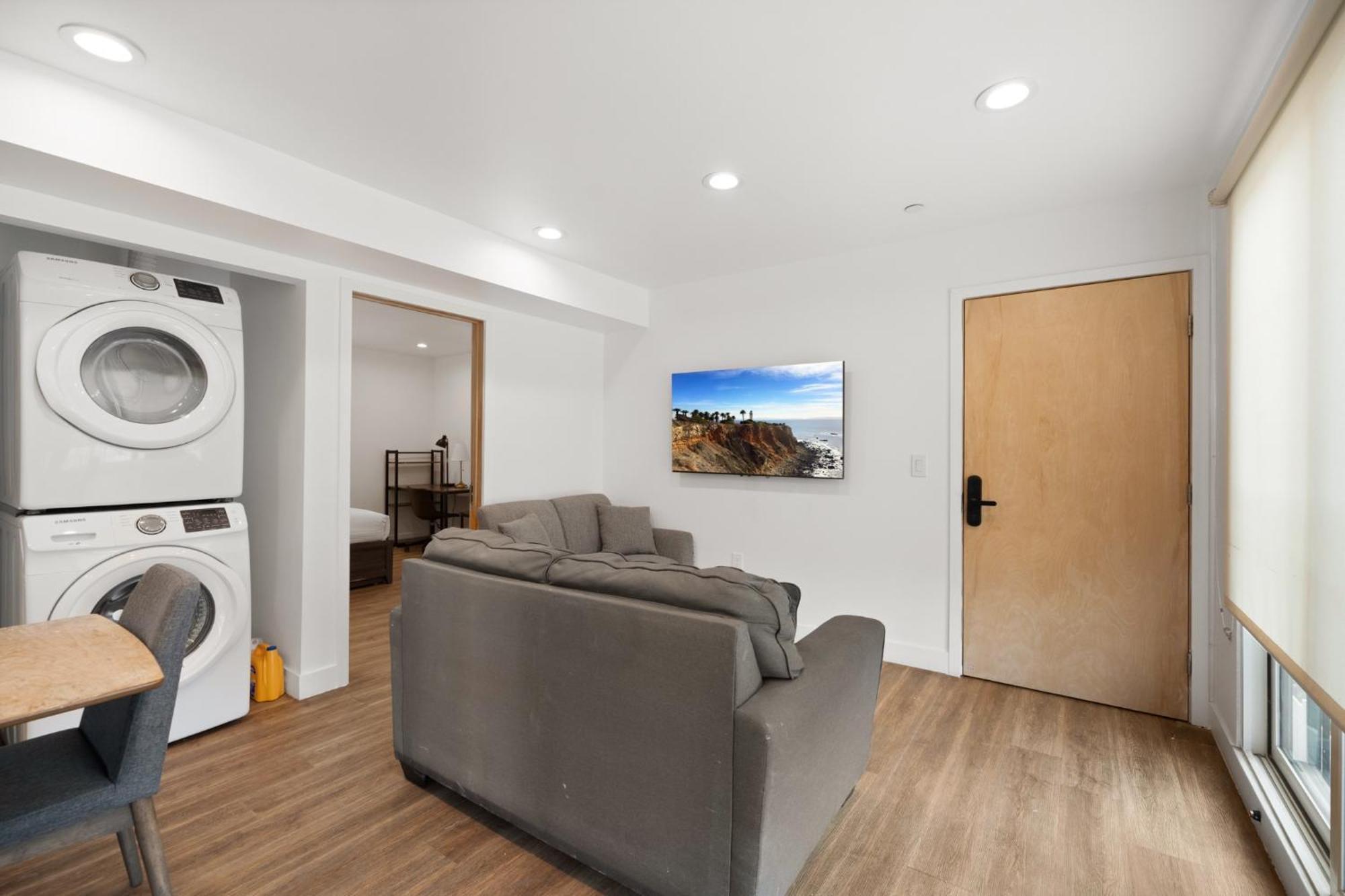 Modern Getaway In The Heart Of La Near Usc, Private Room With Share Living Room And Kitchen Los Angeles Exterior foto